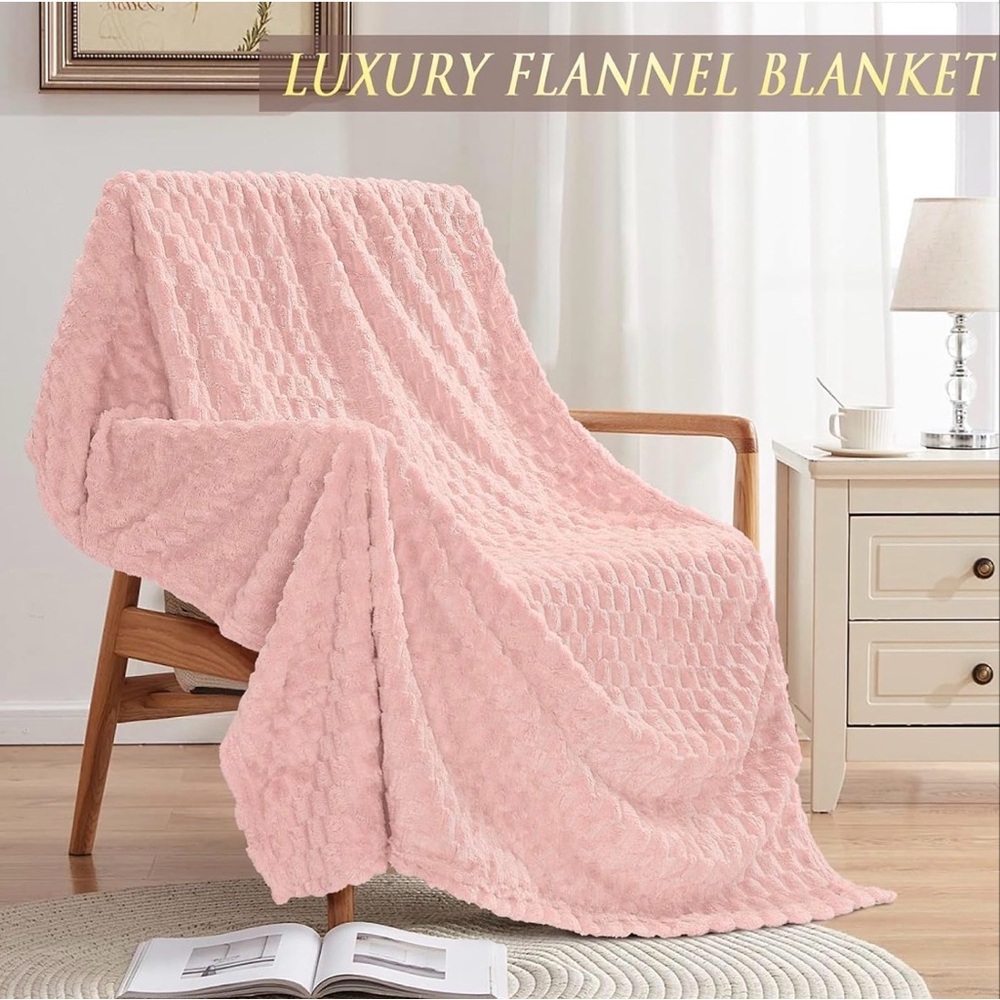 BRAND NEW Mother’s Day Gift Rose Spa Gift Baskets Bath Set w/ Blanket - Picture 5 of 8